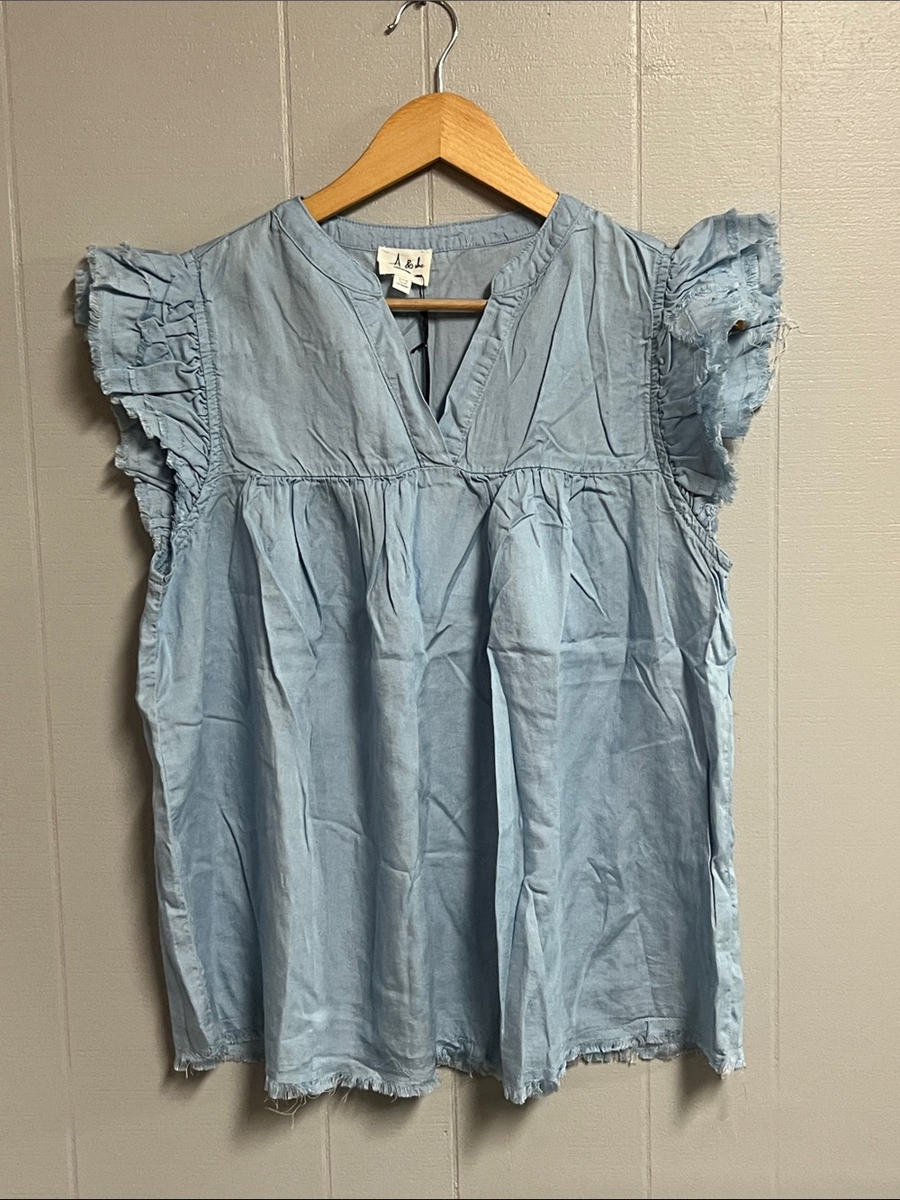 NWT A & She Light Blue Denim Top - A & She Size Large Chambray New with tags!!